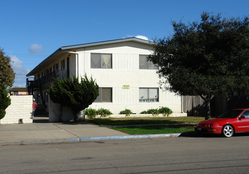 732 N G St in Lompoc, CA - Building Photo