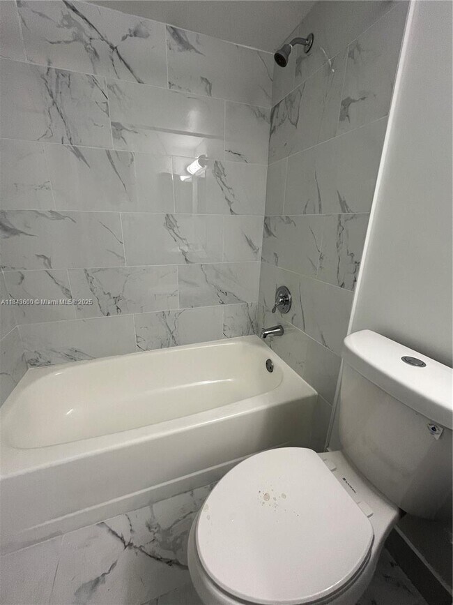 7430 SW 153rd Pl in Miami, FL - Building Photo - Building Photo