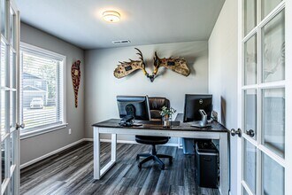 2315 Cantergrove Dr in Lacey, WA - Foto de edificio - Building Photo