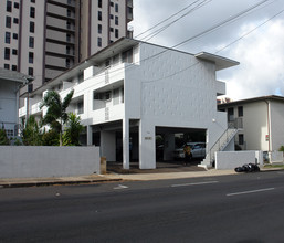 932 Kinau St in Honolulu, HI - Foto de edificio - Building Photo