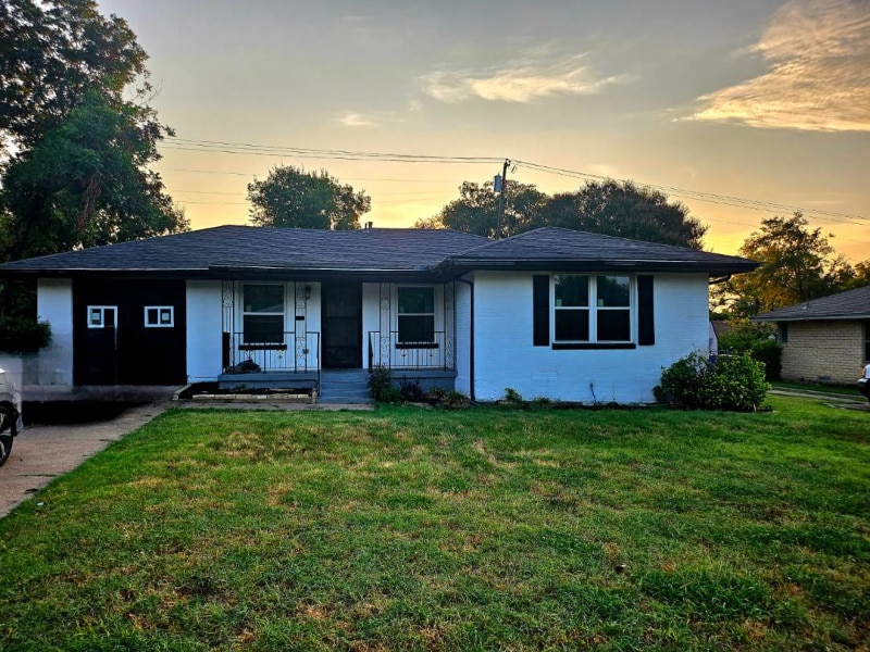 2814 Belknap Ave in Dallas, TX - Building Photo
