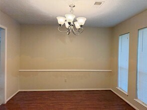 13430 Exton Ln in Houston, TX - Building Photo - Building Photo