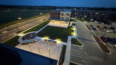 The Apartments at North Town in Sheboygan, WI - Foto de edificio - Building Photo