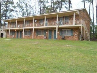 Angel's Court Apartments in Fayetteville, NC - Building Photo