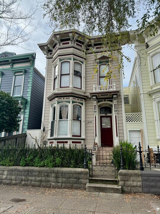 2908 Folsom St in San Francisco, CA - Building Photo