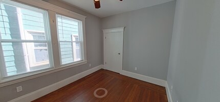 739 Parker St, Unit 1 in Boston, MA - Building Photo - Building Photo