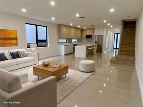 309 SW 10th St in Fort Lauderdale, FL - Building Photo - Building Photo