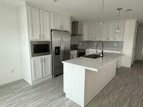 3515 Campari Dr in Ellenton, FL - Building Photo - Building Photo
