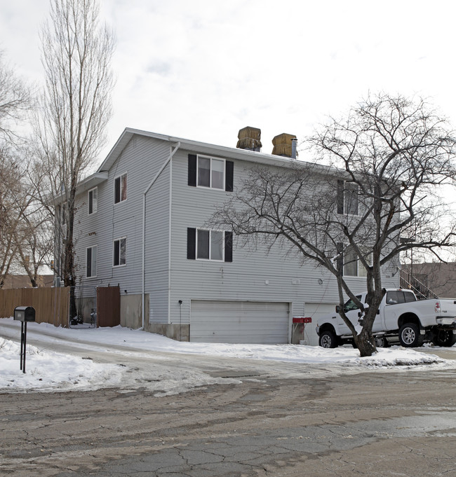 2363 S Green St in Salt Lake City, UT - Foto de edificio - Building Photo
