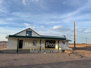6101 E Kenilworth Rd in Coolidge, AZ - Building Photo - Building Photo