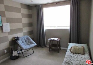 9644 Pine Orchard St in Los Angeles, CA - Building Photo - Building Photo