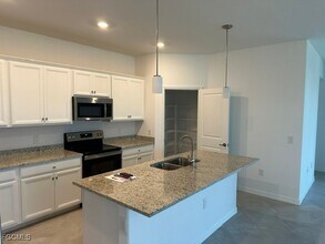 14717 Palamos Cir in Ft. Myers, FL - Building Photo - Building Photo