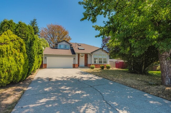 property at 31624 12th Pl SW