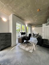 455 NE 25th St, Unit 4D in Miami, FL - Building Photo - Building Photo