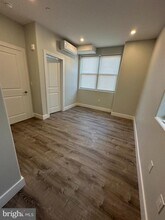 900 W Susquehanna Ave in Philadelphia, PA - Building Photo - Building Photo