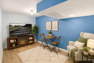 2105 New York Ave, Unit Basement in Union City, NJ - Building Photo - Building Photo