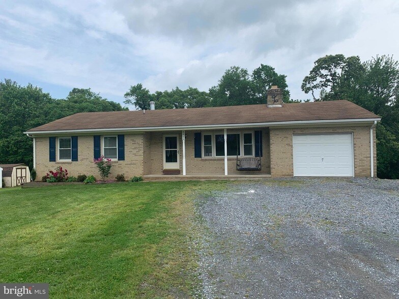 4416 Araby Church Rd in Frederick, MD - Foto de edificio