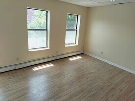 1856 Park St in Hartford, CT - Building Photo