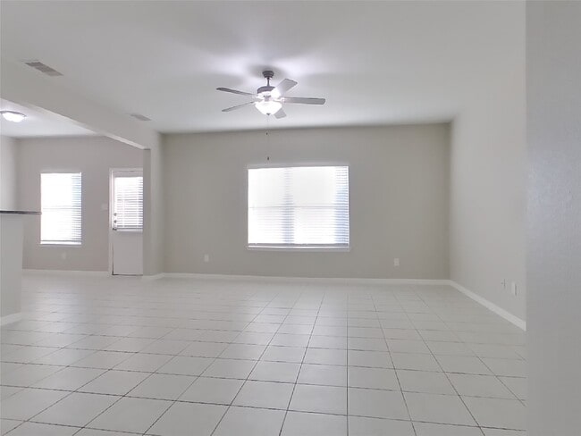 916 American Monarch Dr in La Marque, TX - Building Photo - Building Photo