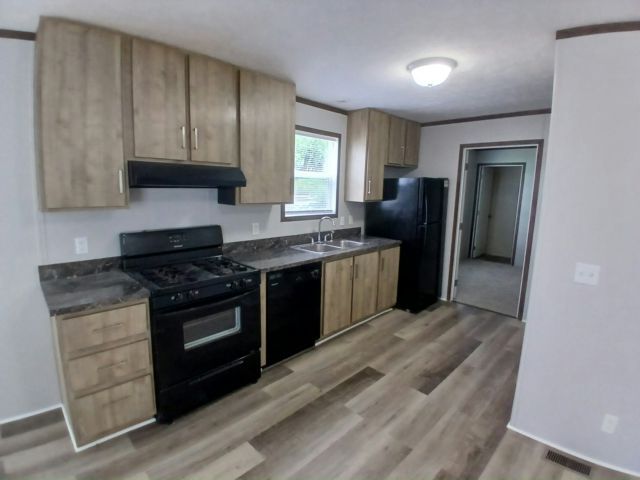 47 Fairlane Ct in Madison, WI - Building Photo