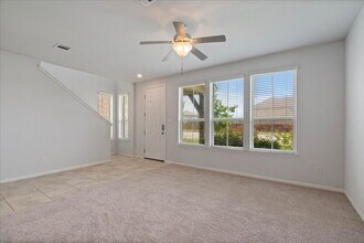5711 Pleasanton Pkwy in Pflugerville, TX - Building Photo - Building Photo