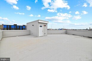 1733 N 2nd St in Philadelphia, PA - Building Photo