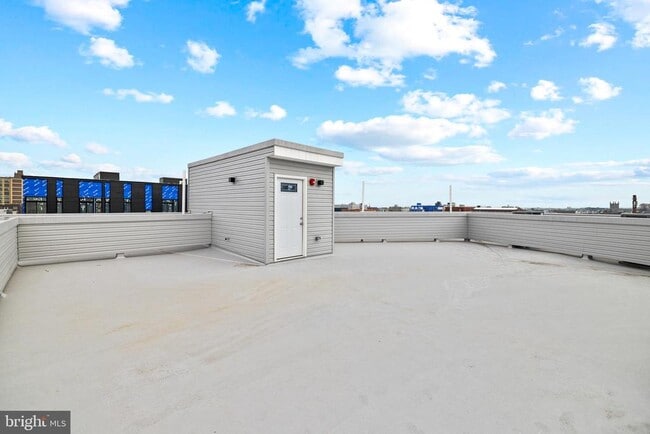 property at 1733 N 2nd St