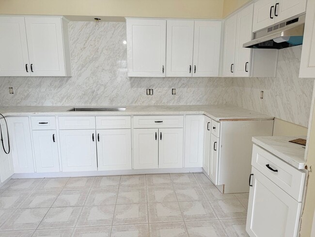 1401 W 225th St in Torrance, CA - Building Photo - Building Photo