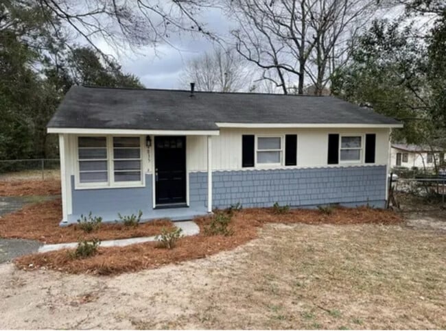 property at 4835 Avery St