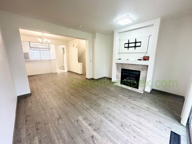 3928 SW 182nd Pl in Beaverton, OR - Building Photo - Building Photo