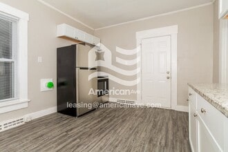 833 Jefferson St in Troy, OH - Foto de edificio - Building Photo