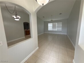 265 Richmond Ave S in Lehigh Acres, FL - Building Photo - Building Photo