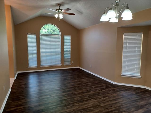 5919 Sterling Green Trail in Arlington, TX - Building Photo - Building Photo