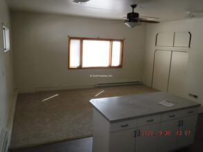 1020 Marsha Ln in Gardnerville, NV - Building Photo - Building Photo