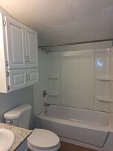 2412 Independence St in Fort Smith, AR - Building Photo - Building Photo