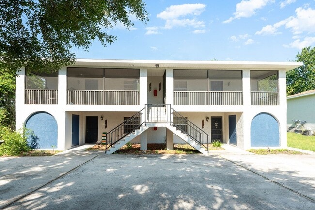 property at 2290-2296 Fox Hollow Dr