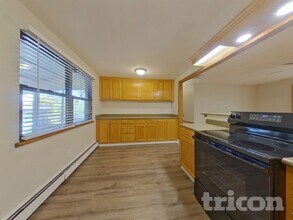 4486 S Utica St in Denver, CO - Building Photo - Building Photo