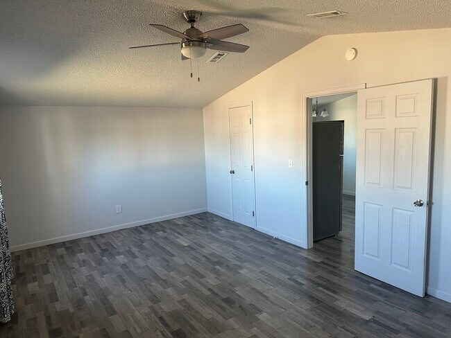 1123 Topaz Pl, Unit 1123 Topaz Place in Pueblo, CO - Building Photo - Building Photo