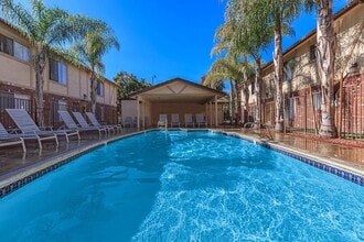 La Jolla Nobel in San Diego, CA - Building Photo - Building Photo