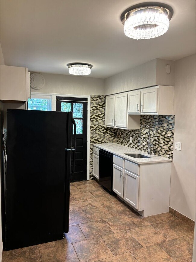 1020 Sanford Ave in St. Louis, MO - Building Photo - Building Photo