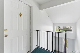 15090 Northpointe Dr in Sterling Heights, MI - Building Photo - Building Photo