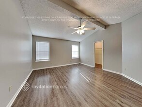 1995 Hovington Cir W in Jacksonville, FL - Building Photo - Building Photo