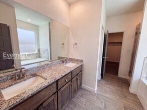 2211 Hornbeam St in Temple, TX - Building Photo - Building Photo