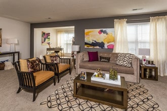 The Residence at Barrington in Aurora, OH - Building Photo - Interior Photo