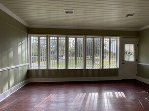 1185 Cooks Rd in Silsbee, TX - Building Photo - Building Photo