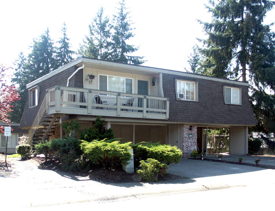 14501 NE 6th Pl in Bellevue, WA - Foto de edificio