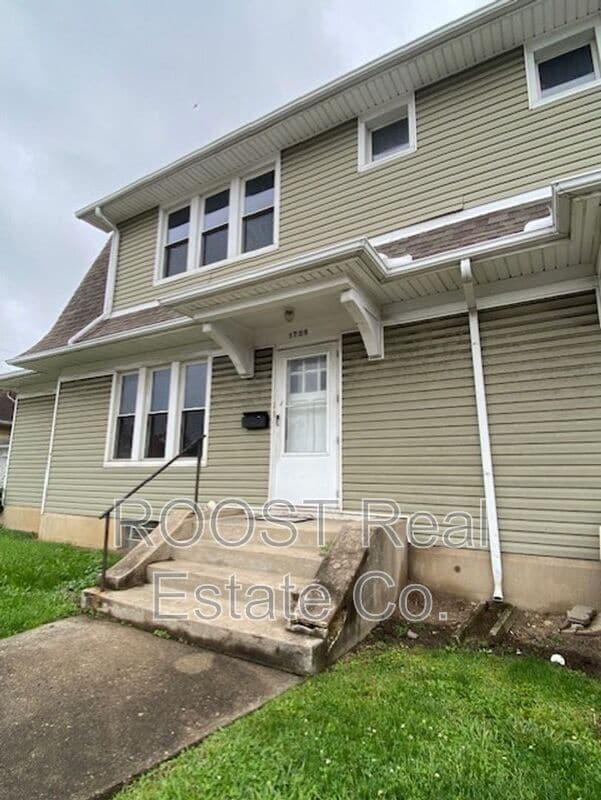 property at 1723-1725-1725 N Limestone St