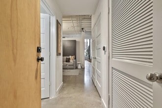 675 Greenwood Ave NE in Atlanta, GA - Building Photo - Building Photo