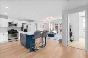 3601 Arapahoe Ave, Unit 220 in Boulder, CO - Building Photo