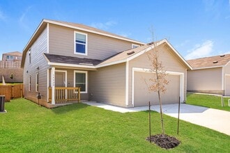 14420 Jenson Crk in San Antonio, TX - Building Photo - Building Photo